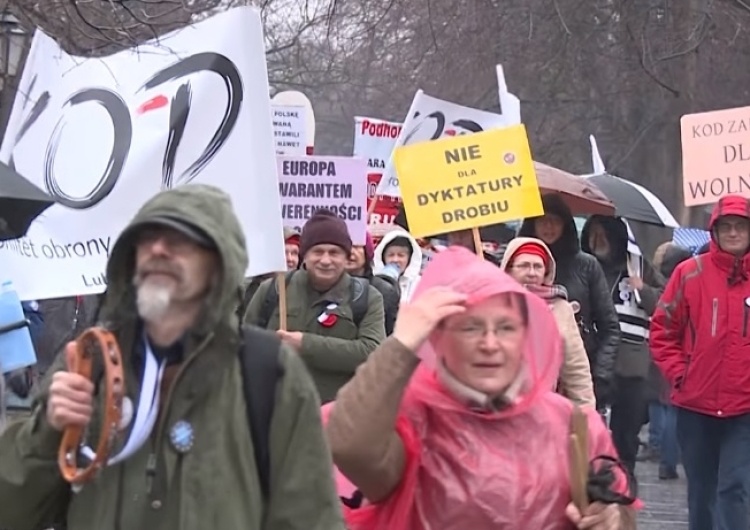  Prokuratura: były lider KOD-u Mateusz K. oskarżony o przywłaszczenie 121 tys. złotych!