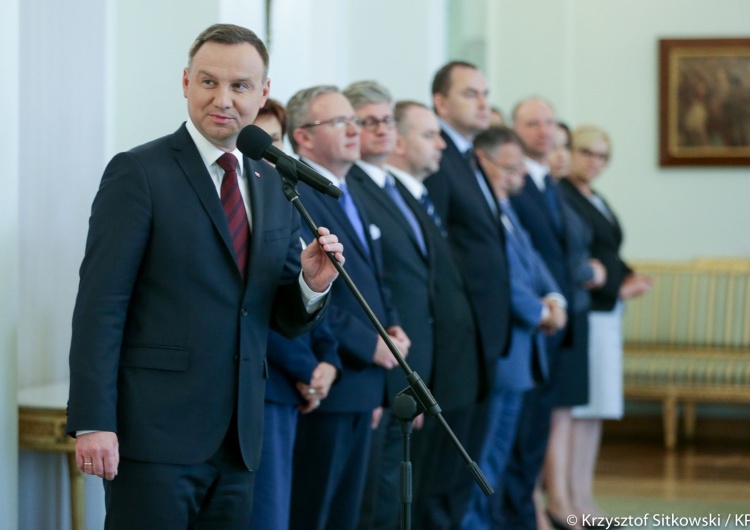 K. Sitkowski Katarzyna Lubnauer: "Prezydent Andrzej Duda popisał się znowu"