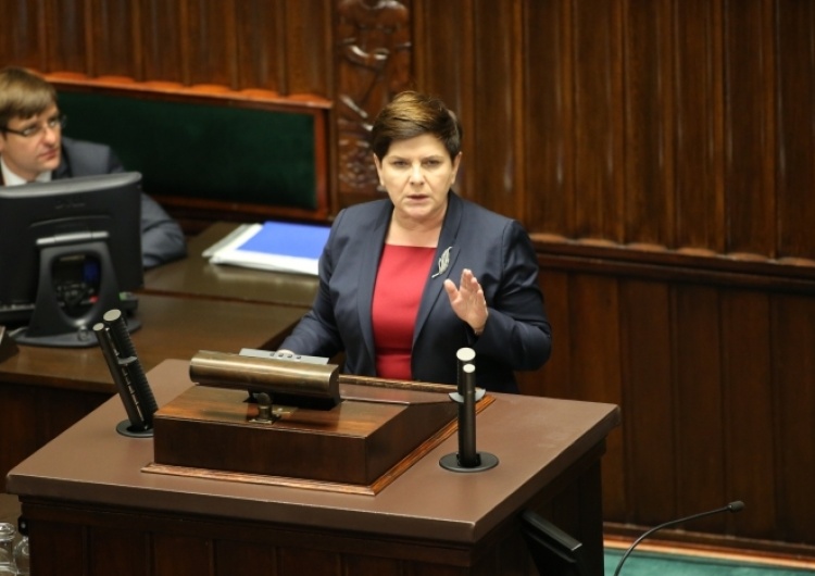 Krzysztof Białoskórski Premier Beata Szydło w Sejmie: Polskie rodziny mogą godnie żyć