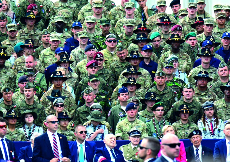 T. Gutry Amerykanie żyjący w Polsce dumni ze swojego prezydenta. "Historia waszego kraju jest budująca"