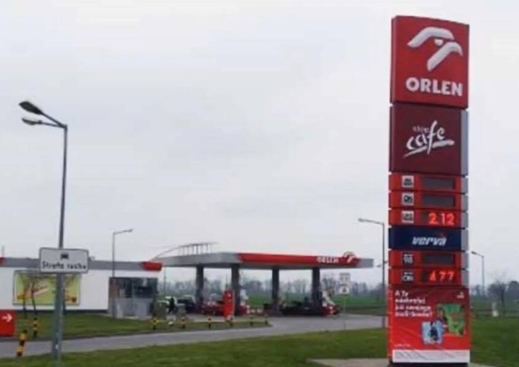 Tomasz Lis i Bartosz Wieliński wyśmiewają Joachima Brudzińskiego za chęć wspierania polskiego przemysłu