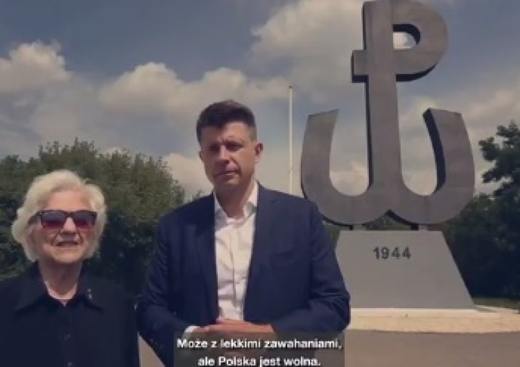zrzut ekranu Ryszard Petru oddaje hołd powstańcom warszawskim i... znowu wpadka