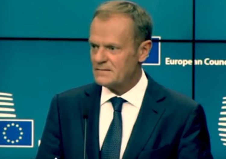  Donald Tusk stawi się jutro w prokuraturze