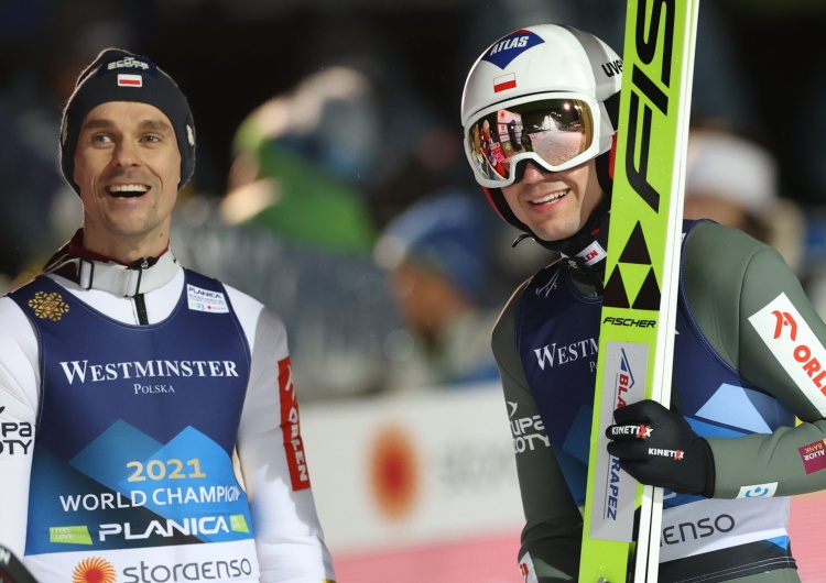 Piotr Żyła i Kamil Stoch Piotr Żyła zabrał głos po spektakularnym zwycięstwie.