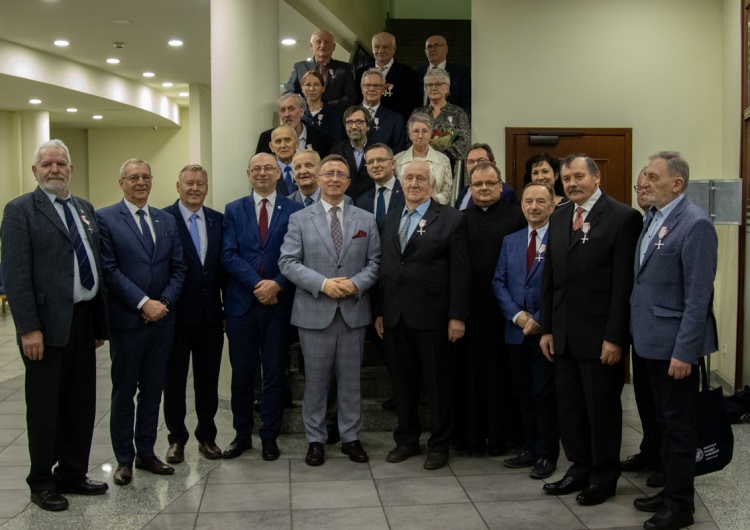 Uroczystość wręczenia Krzyży Wolności i Solidarności w Łodzi W Łodzi wręczono Krzyże Wolności i Solidarności