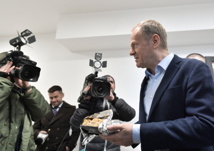 Tusk wprost o KPO: „Jak długo będzie rządził PiS, środków z KPO nie będzie”