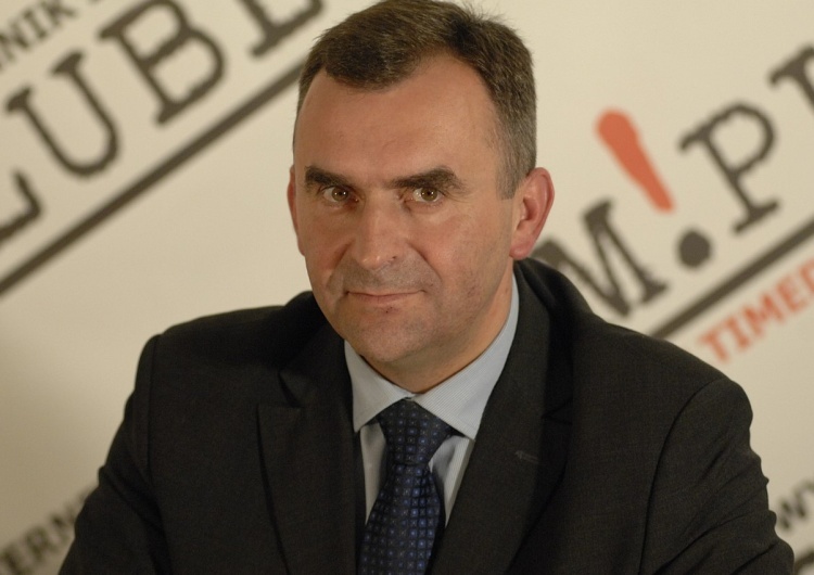 Włodzimierz Karpiński Aresztowany sekretarz Warszawy pobiera wynagrodzenie? Jest odpowiedź ratusza