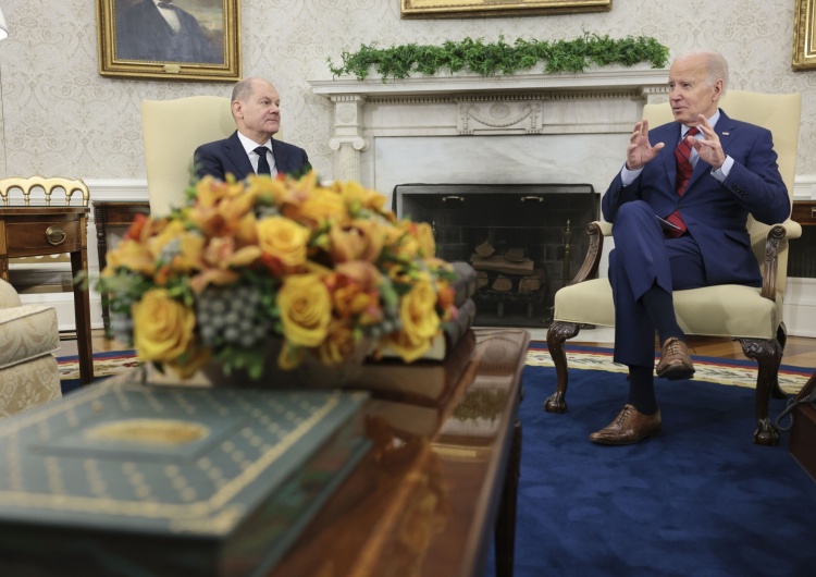 Joe Biden i Olaf Scholz Joe Biden spotkał się z Olafem Scholzem. Są szczegóły
