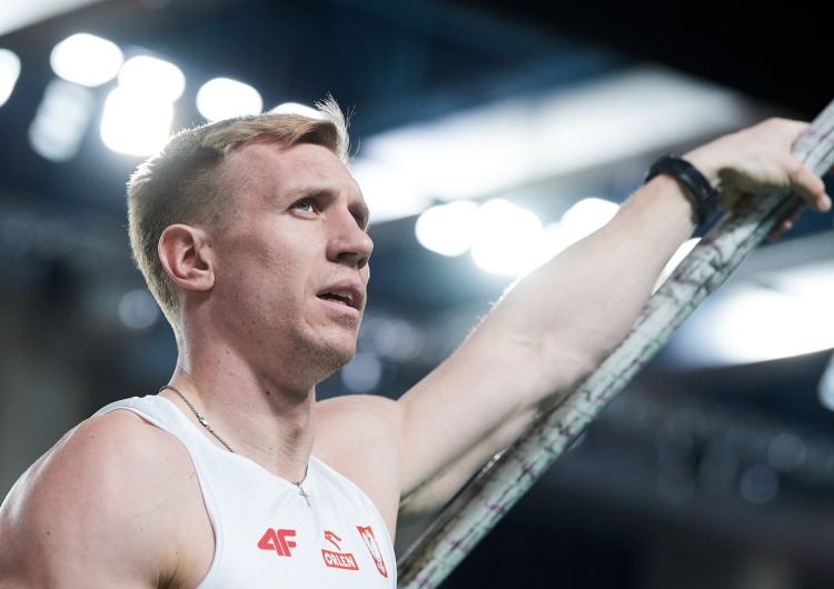 Piotr Lisek Mamy kolejny medal! Wspaniały występ Piotra Liska