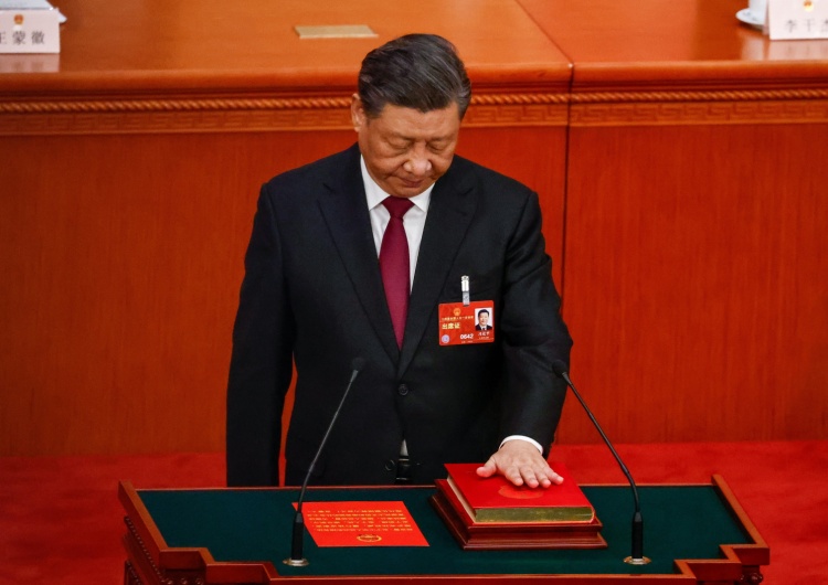 Xi Jinping Xi Jinping wybrany na prezydenta Chińskiej Republiki Ludowej. Sytuacja bez precedensu