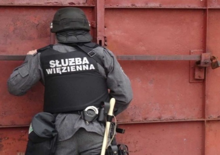fot. pixabay.com Już 2 tysiące członków NSZZ „Solidarność” w służbie więziennej!