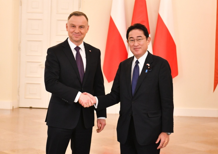 Andrzej Duda i premier Japonii  Premier Japonii w Polsce: „Polska i Japonia doskonale rozumieją zagrożenia płynące z imperializmu rosyjskiego”
