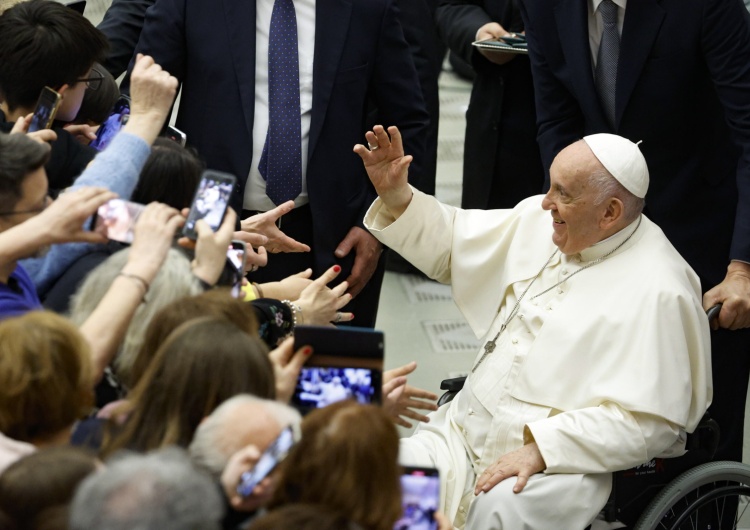 Papież Franciszek Papież: Parafia jest miejscem, w którym powinniśmy czuć się kochani