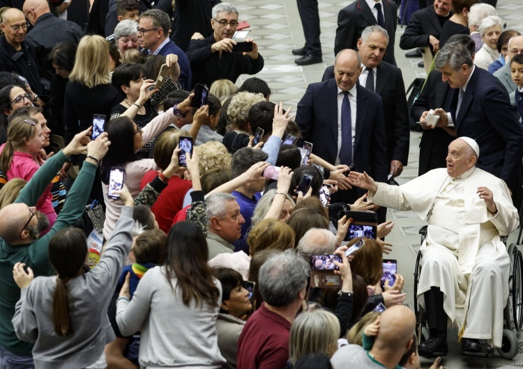 Papież Franciszek Franciszek apeluje o świadectwo nadziei i radości Jezusa