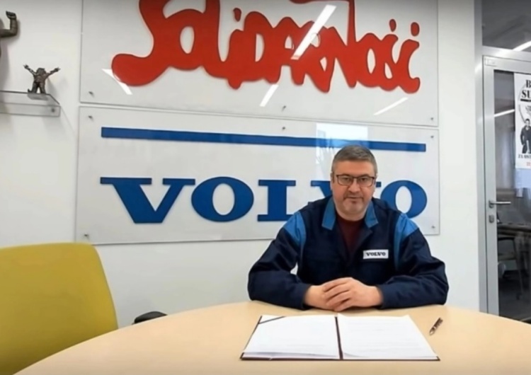 Bogusław Jurgielewicz, przewodniczący MOZ NSZZ „Solidarność” Pracowników Volvo Polska sp. z o.o. Bogusław Jurgielewicz, przewodniczący „S” w Volvo Polska: Teraz najważniejsze jest wynegocjowanie dobrego pakietu socjalnego