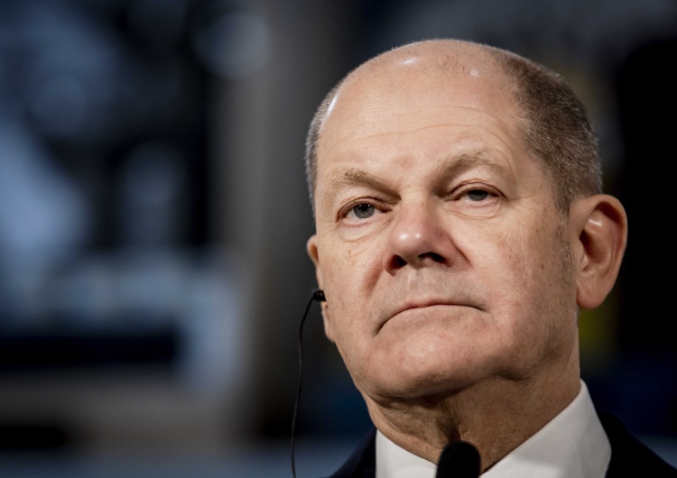 Kanclerz Olaf Scholz Zamaskowany intruz w pobliżu mieszkania kanclerza Scholza