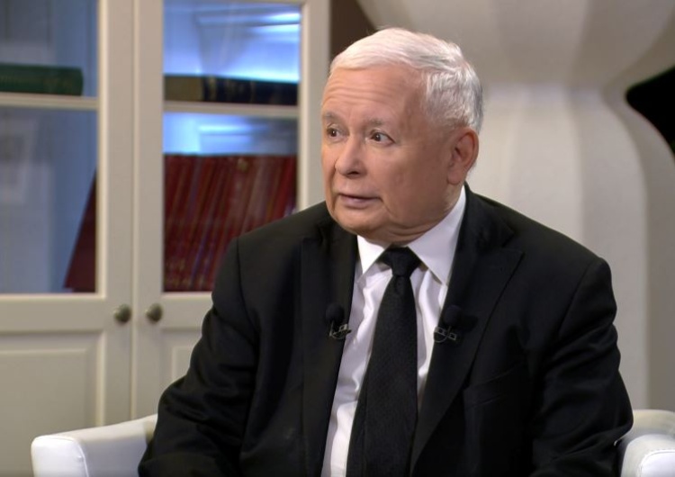 Jarosław Kaczyński Jarosław Kaczyński zabiera głos ws. sporu w Trybunale Konstytucyjnym. Padły ostre słowa