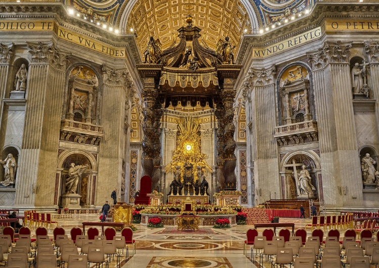 Bazylika św. Piotra Watykan: Kto będzie odprawiał liturgię Wielkiego Tygodnia i Wielkanocy?