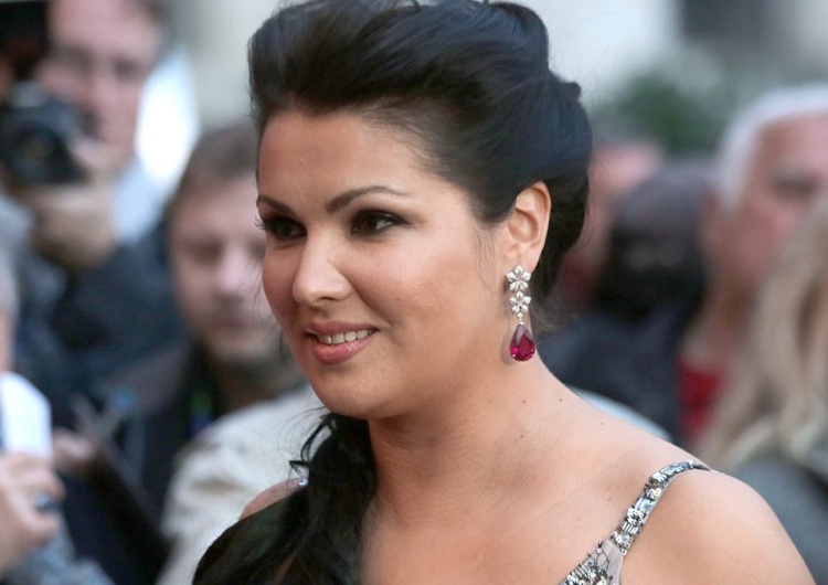 Anna Netrebko Rosyjska proputinowska śpiewaczka operowa została zatrudniona w Berlinie