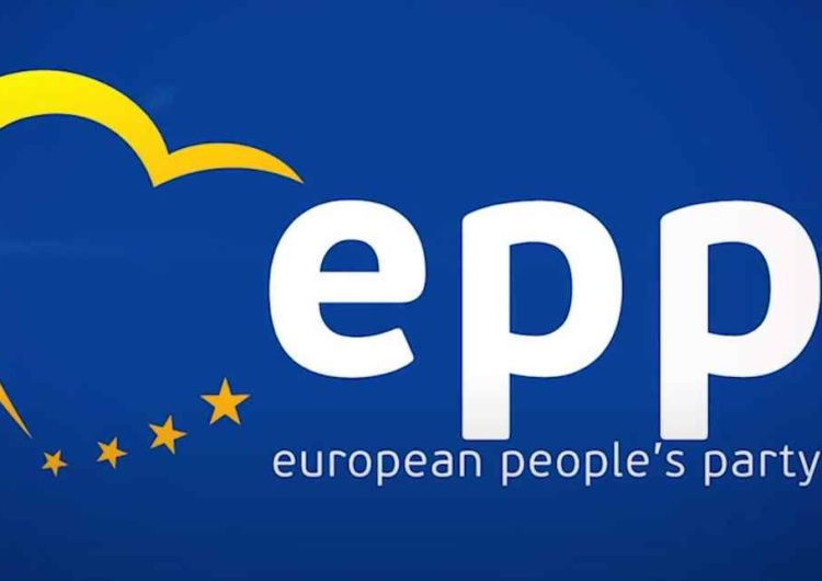 Logo EPP Belgijska policja weszła do siedziby EPL w Brukseli