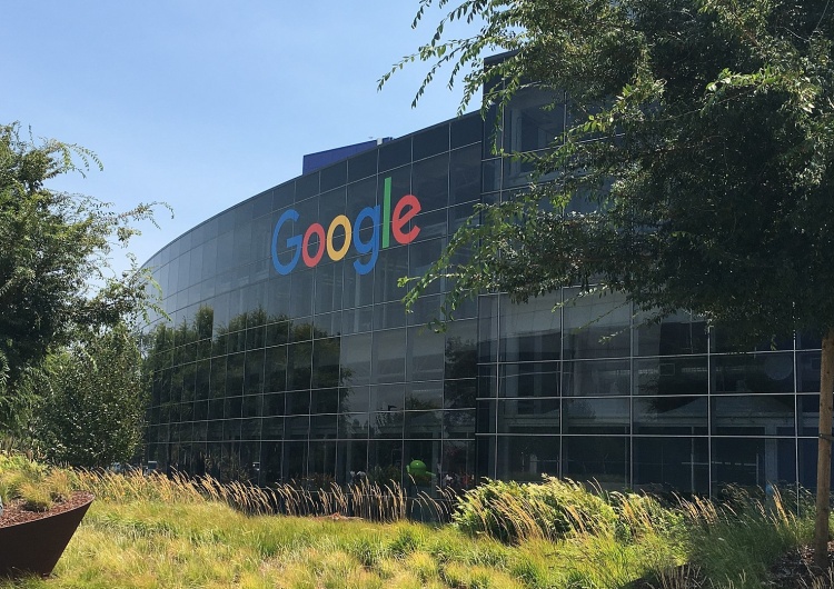 Googleplex – siedziba przedsiębiorstwa „Zniknęły zszywacze i taśma klejąca” Google wprowadza oszczędności