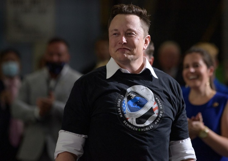 Elon Musk Musk zaskoczył. Słynna postać z memów nowym logotypem Twittera?