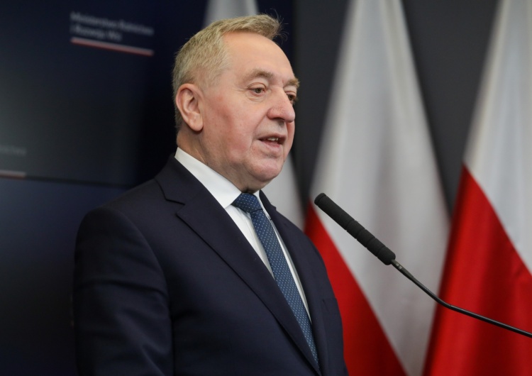 Henryk Kowalczyk Będą zmiany w rządzie. Minister ważnego resortu podał się do dymisji