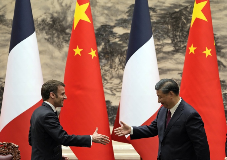 French President Emmanuel Macron visits China Macron: Liczę na pomoc Xi Jinpinga