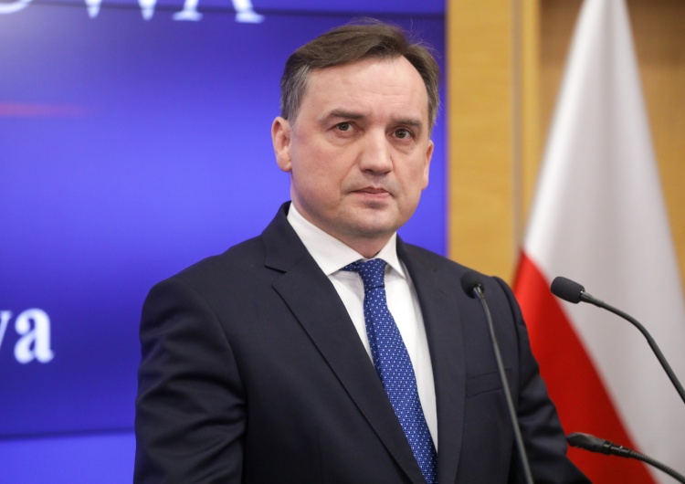 Zbigniew Ziobro Ziobro: Donald Tusk to niemiecki kolaborant. Oni chcą go obsadzić na urzędzie premiera