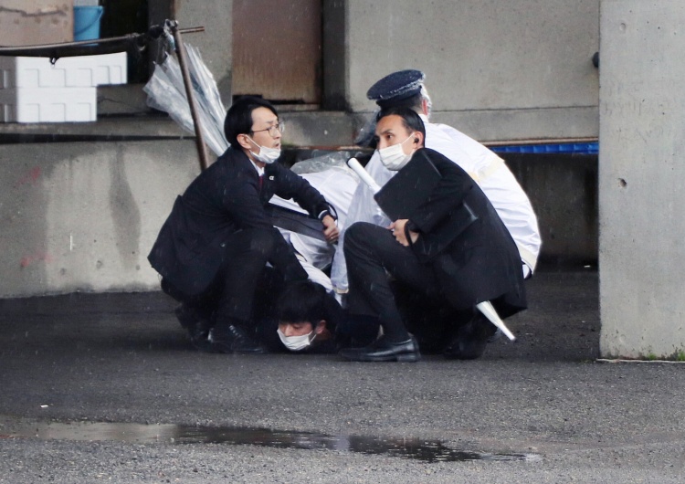 Premier Japonii Fumio Kishida Groźny incydent w Japonii. Premier Kishida ewakuowany