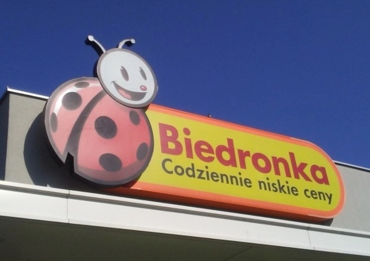 Sklep Biedronka Klientka Biedronki nie żyje. Sieć wydała oświadczenie