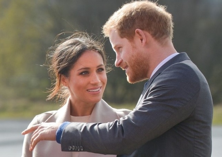Meghan Markle i książę Harry Pałac Buckingham. Meghan Markle nie przyjedzie na koronację. To on doradził byłej aktorce, aby została w domu?