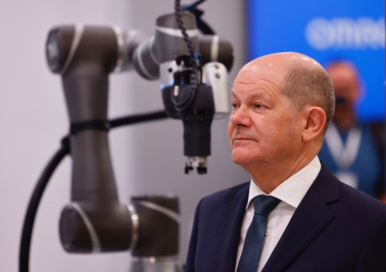 Olaf Scholz Niemcy. Rząd kupił rury przeznaczone do budowy Nord Stream 2