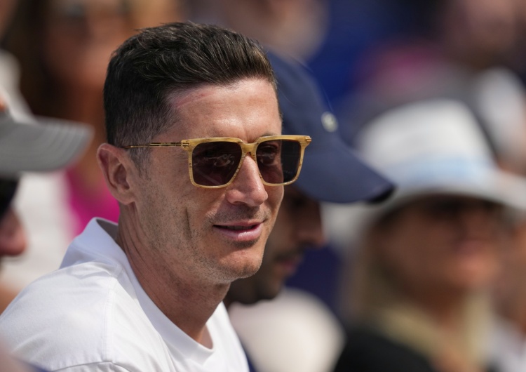 Robert Lewandowski Robert Lewandowski powinien się martwić? Nieoficjalnie: Nowy transfer FC Barcelona