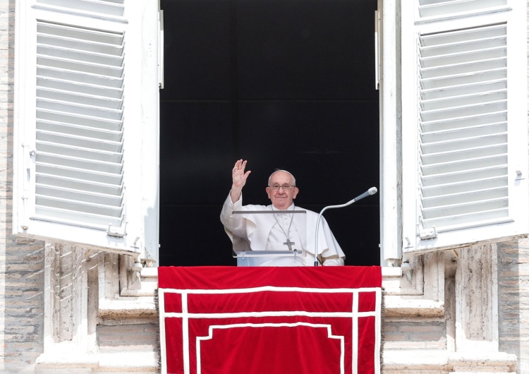 Papież Franciszek Papież zachęca do codziennego rachunku sumienia: 