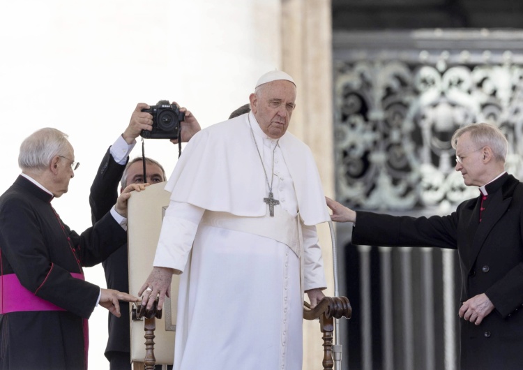 Papież Franciszek Papież Franciszek spotka się w czwartek z premierem Ukrainy