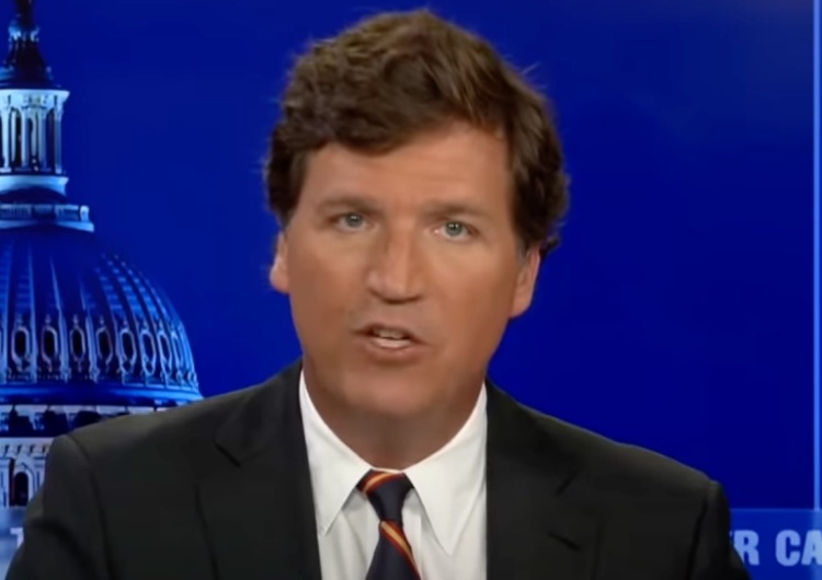 Tucker Carlson opuszcza FOX News Dziennikarska gwiazda Tucker Carlson opuszcza FOX News