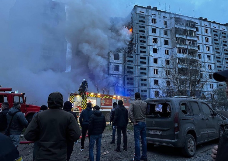 Atak rakietowy, Human, 28 kwietnia 2023 r. Nocny atak rakietowy na Ukrainę. Rakiety uderzały w bloki mieszkalne, są ofiary śmiertelne