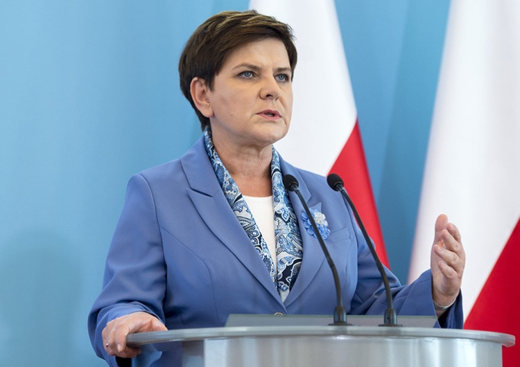 Beata Szydło Szydło: Biało-czerwone barwy były i są symbolem naszej wolności i własnego domu