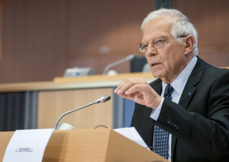 Josep Borrell, szef unijnej dyplomacji Szef unijnej dyplomacji alarmuje: