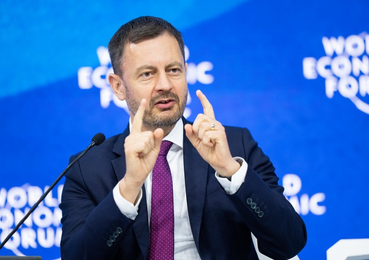 Eduard Heger Premier Słowacji rezygnuje ze stanowiska