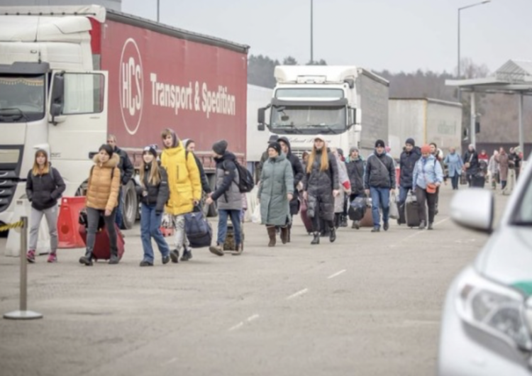 fot. ilustracyjna - Uchodźcy z Ukrainy  „Financial Times”: USA i Europa obawiają się nowego kryzysu migracyjnego