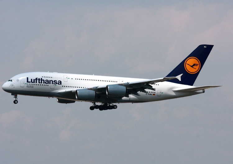 Samolot Lufthansa Burza w Niemczech. Sąd UE unieważnił decyzję KE zatwierdzającą dokapitalizowanie Lufthansy