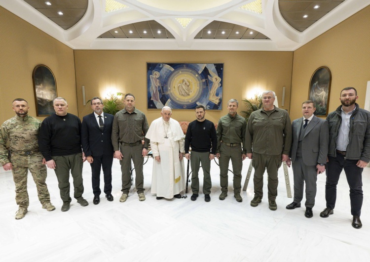 Spotkanie papieża i prezydenta Zełenskiego Zełenski: „Zachowując cały szacunek dla Jego Świątobliwości, nie potrzebujemy mediatorów...
