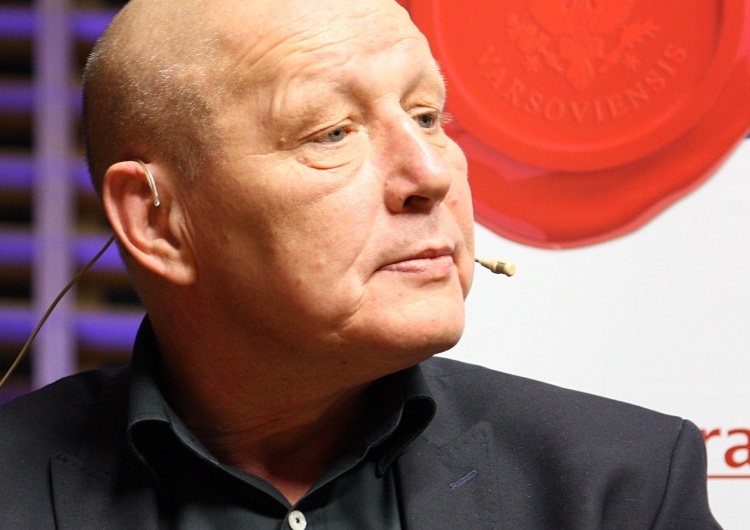 Krzysztof Jackowski Rzecznik policji zaskakująco nt. współpracy służb z jasnowidzami. Krzysztof Jackowski odpowiada
