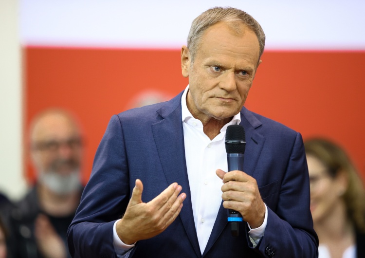 Donald Tusk Legendarny opozycjonista zadał Donaldowi Tuskowi kilka trudnych pytań podczas spotkania z wyborcami [WIDEO]