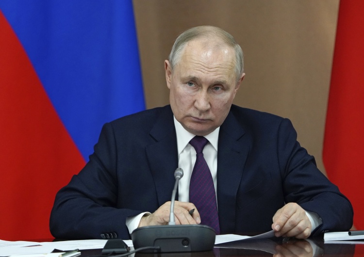 Władimir Putin „Putin stracił kontakt z rzeczywistością. Przygotowuje się do wojny z Zachodem”