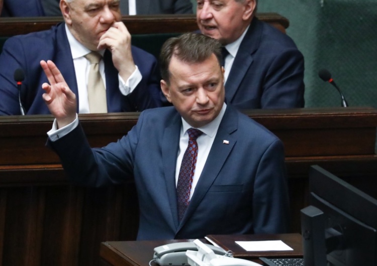 Szef MON Mariusz Błaszczak Awantura w Sejmie. Szef MON nie przebierał w słowach [WIDEO]