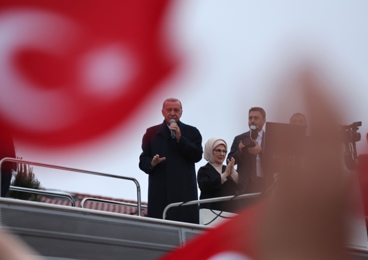 Recep Tayyip Erdogan Wybory prezydenckie w Turcji. Erdogan może świętować