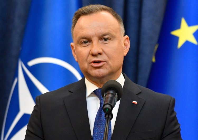 Andrzej Duda  Prezydent Duda: Pamięć o ofiarach zbrodni w Auschwitz jest święta. Ich tragedia nie może być wykorzystywana w walce politycznej